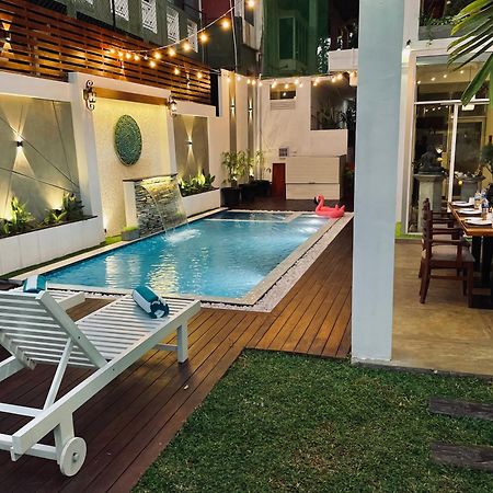 נגומבו 8 Plus Luxury Apartments מראה חיצוני תמונה