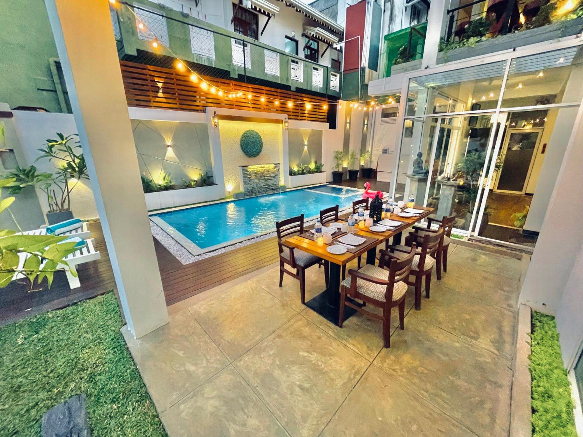 נגומבו 8 Plus Luxury Apartments מראה חיצוני תמונה